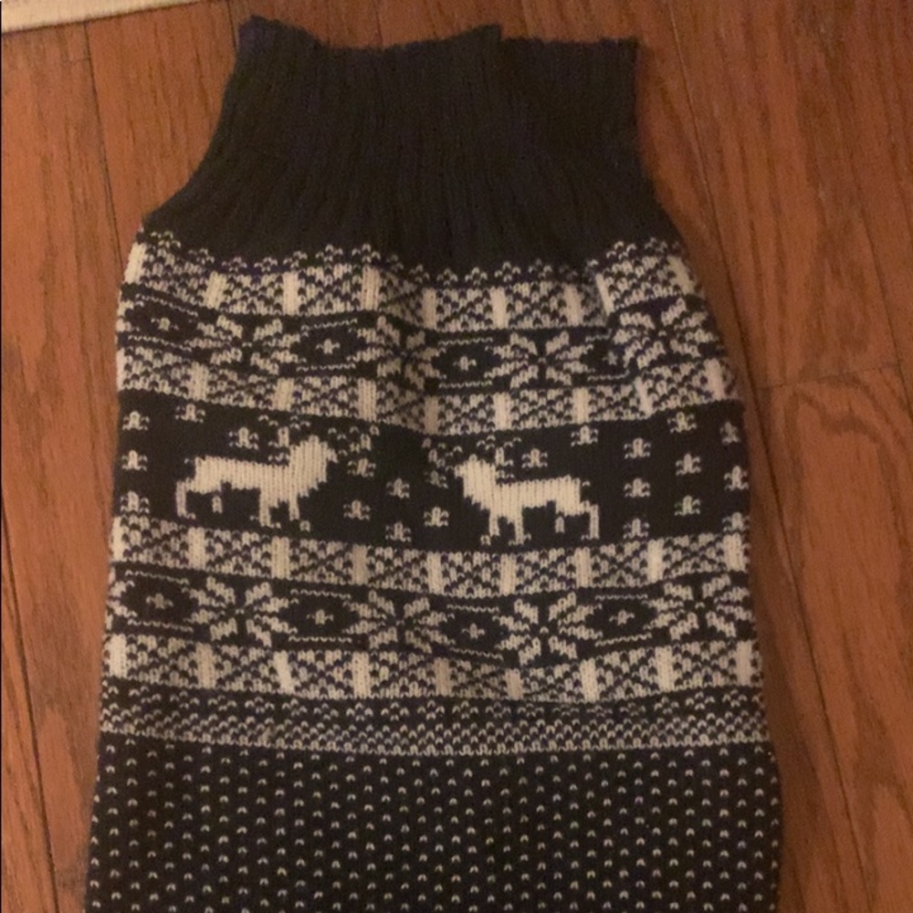Animal Christmas sweater